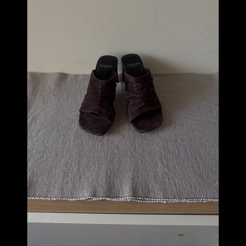 Pumps - Bruna mocka Sandaletter, st 36: Vagabond Shoemakers Luisa. (Scorett)NYA!