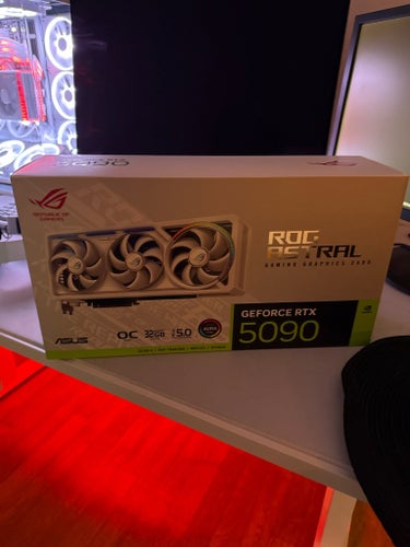 ASUS ROG Astral GeForce RTX 5090 Gaming Grafikkort
