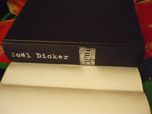 BOK, SANNINGEN OM FALLET HARRY QUEBERT, JOËL DICKER