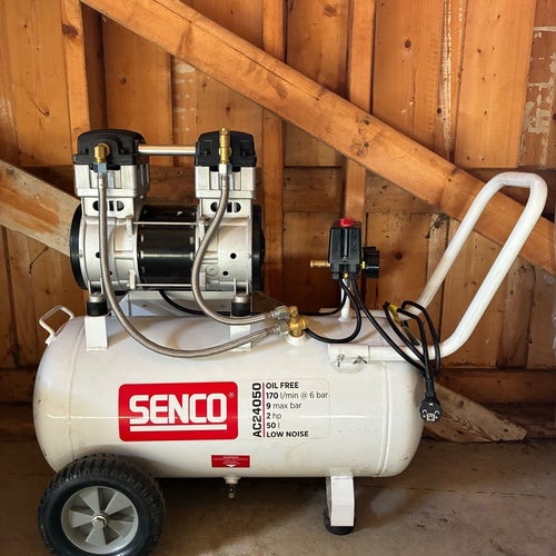 SÄNKT PRIS! SENCO AC24050 Oljefri Kompressor
