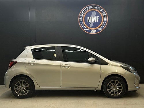 Toyota Yaris 5-dörrar 1.33 Dual VVT-i Manuell, 99hk, 2014