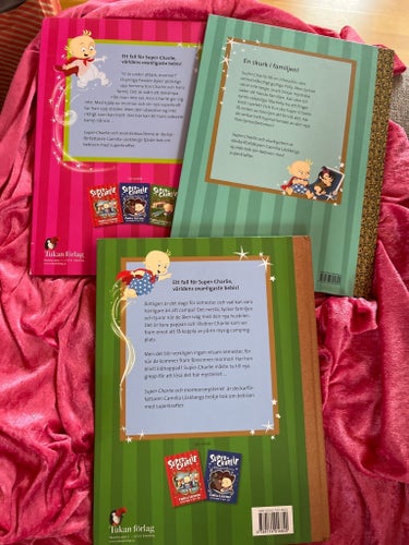 Super-Charlie & Monstrebacillerna, Super-Charlie & Skurkystern, Super-Charlie &