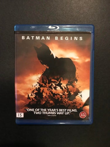 Batman Begins - BLU-RAY (2008)(Beg) Nolan / Bale + Caine + Holmes + Neeson