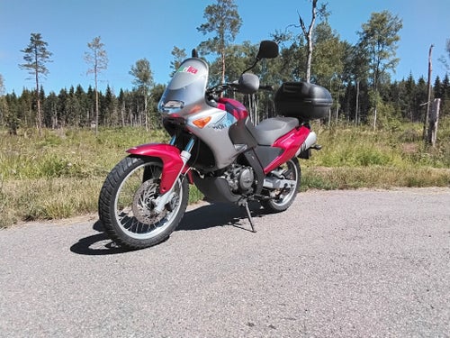 Aprilia Pegaso 650 2001