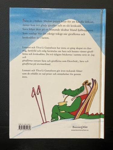 Bok - Sara & girafferna i fjällen av Lennart och Ylva-Li Gustafsson