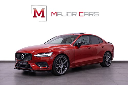 Volvo S60 T8 AWD Inscription Pano H/K 360° HuD Massage Orrefors