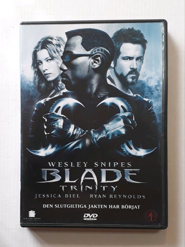 Blade: Trinity (2004) - Wesley Snipes, Ryan Reynolds, Kris Kristofferson