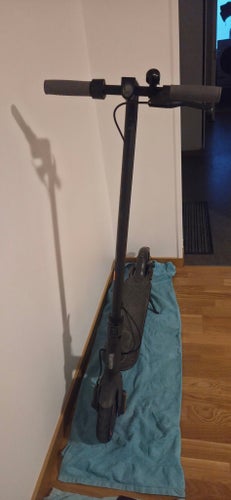Mi Electric Scooter Pro 2