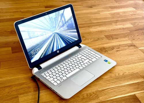 HP Pavilion Laptop med Intel Core i5 och NVIDIA GeForce