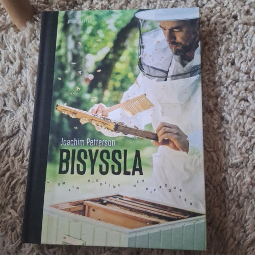 Bisyssla av Joachim Petterson, 2016
