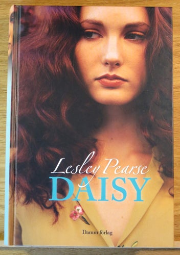 Lesley Pearse Daisy Kartonnage Leslie Nyskick!