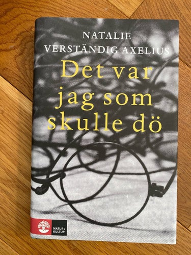 Inbunden bok
