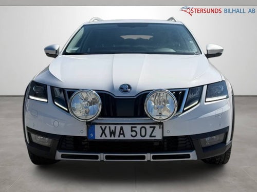 Škoda Octavia Scout 2.0 TDI SCR 4x4 DSG Sekventiell, 150hk, 2019