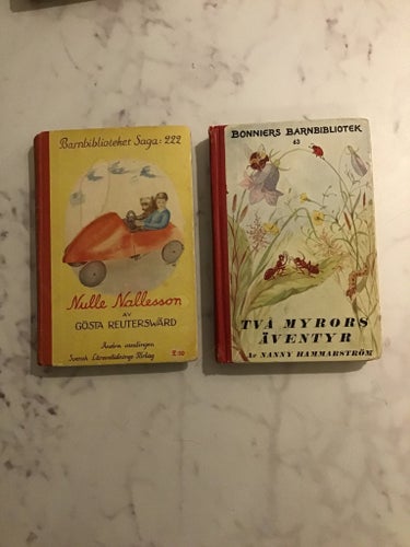 Nulle Nallesson av Gösta Reuterswärd, 1946 och Två myrors Äventyr 1941