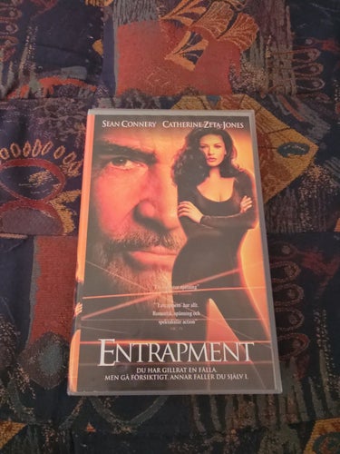 Entrapment - Sean Connery, Catherine-Zeta Jones VHS
