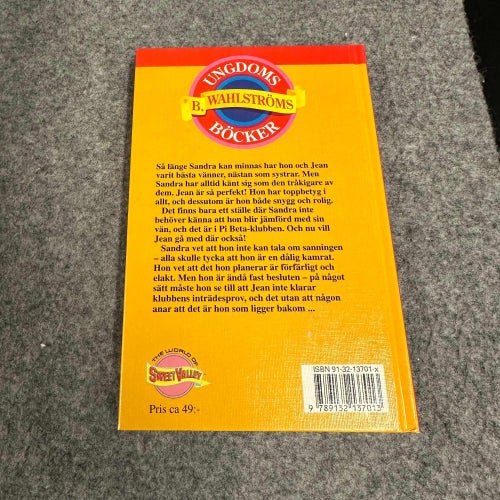 Francine Pascal - En perfekt vän - Tvillingarna på Sweet Valley High 30