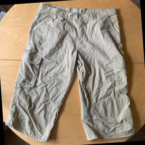Beige cargo shorts, storlek C56 = XL