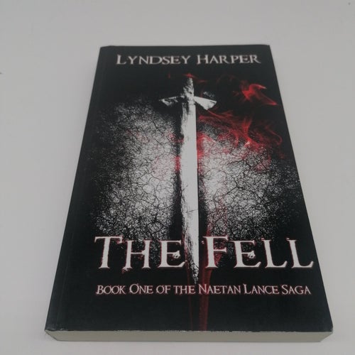 Lyndsey Harper - The Fell - Signerad