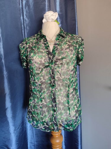 Alice Bizous grön blus, storlek 36