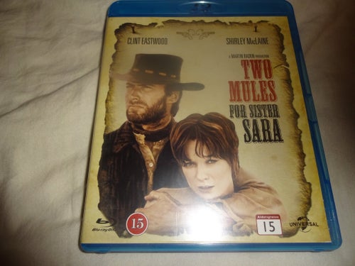 Two Mules For Sister Sara - Clint Eastwood