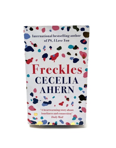 Freckles - Cecilia Ahern