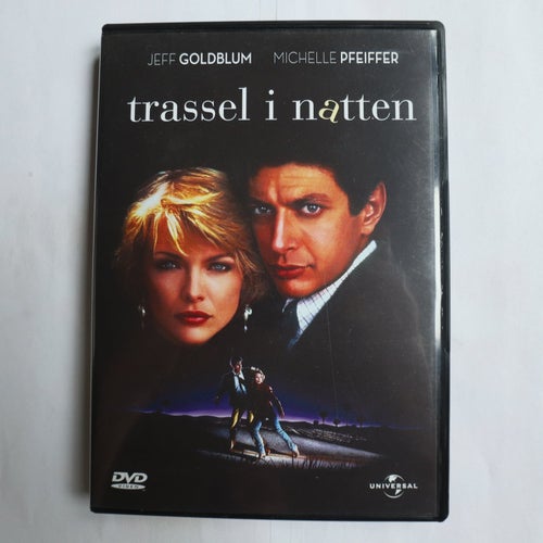 TRASSEL I NATTEN - JEFF GOLDBLUM - PFEIFFER (27053)