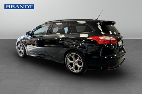Ford Focus ST Kombi Manuell, 250hk