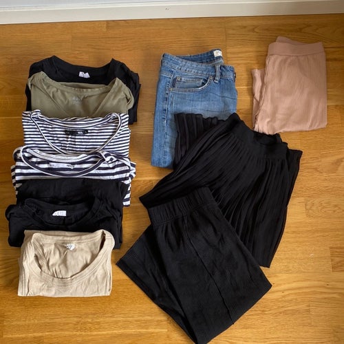 Klädpaket med blandade plagg