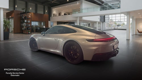 Porsche 911 Carrera 4 GTS