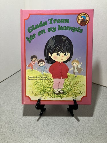 Glada Trean får en ny kompis - av Gyo Fujikawa