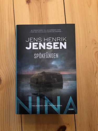 Spökfången – Jens Henrik Jensen. Del 3 i Nina-serien. Förlagsny inbunden bok!