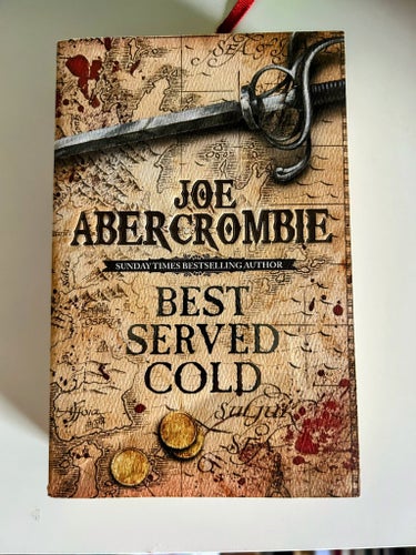 Joe Abercrombie – Best Served Cold (Engelsk utgåva), 2009