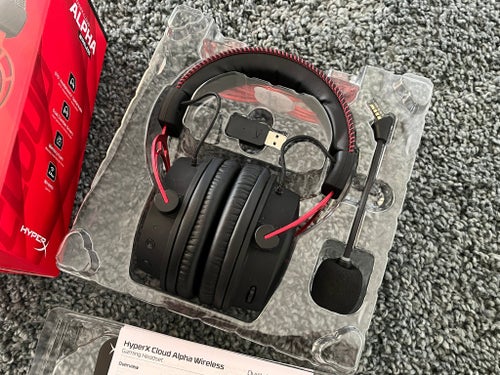HyperX Cloud Alpha Wireless Gaming Headset Hörlurar
