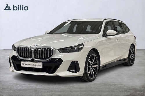 BMW 520d xDrive Touring M-Sport | Drag | Backkamera | H&K | Värm
