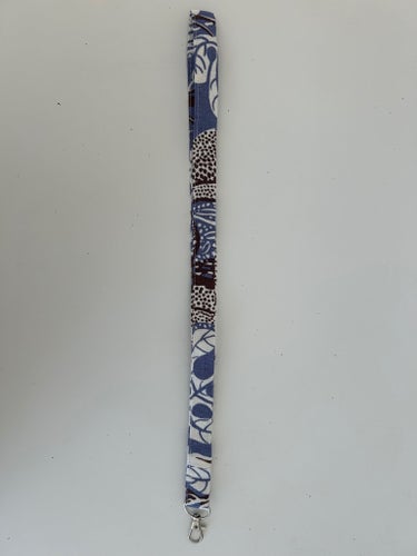 NYCKELBAND I TYG FRÅN SVENSKT TENN, MÖNSTER FRÅN JOSEF FRANK / TEXTIL ROX & FIX
