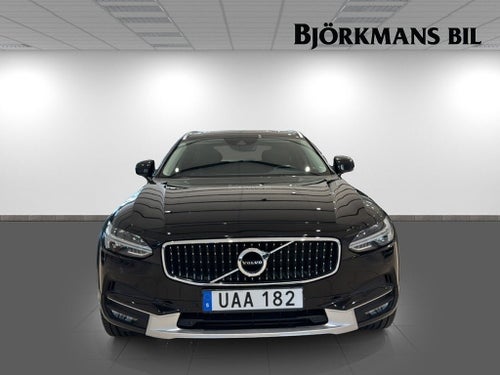 Volvo V90 Cross Country D4 AWD