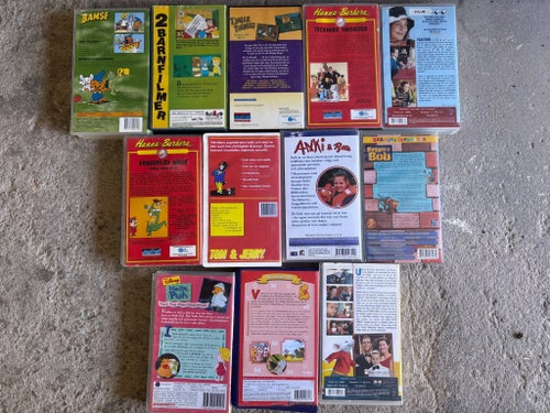 VHS-filmer - Blandade barnfilmer, tex Nalle puh, Bamse mfl