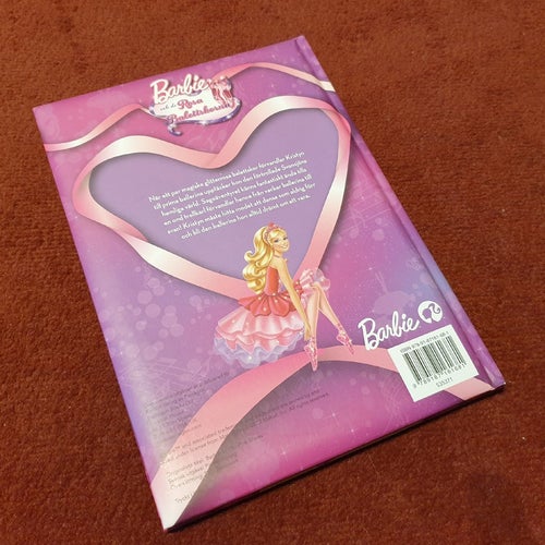 Barbie och de Rosa Balettskorna, år 2012, 50 sidor, mycket vacker bok