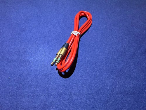 AUX kabel 100cm (Röd)