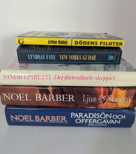 Samling äldre romaner/thrillers – 5 böcker