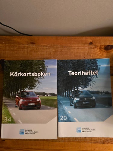 Körkortsboken och teorihäften, 2021