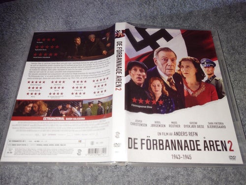De förbannade åren 2 (1943-1945), av Anders Refn med Jesper Christensen