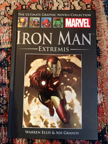 Iron Man: Extremis - Marvel Ultimate Graphic Novels Collection