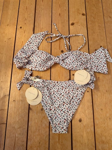SEAQUELLE Bikini med blommigt mönster, storlek S