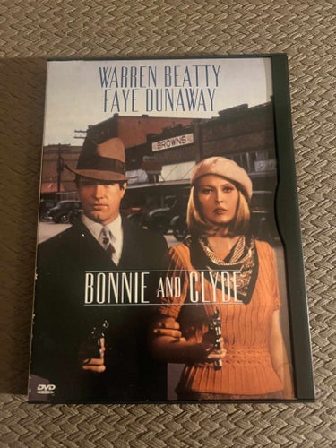 DVD - BONNIE AND CLYDE - SÖNDAGSFILMEN - SNAP-CASE