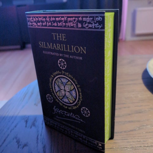 The Silmarillion av J.R.R. Tolkien, Illustrated by the Author