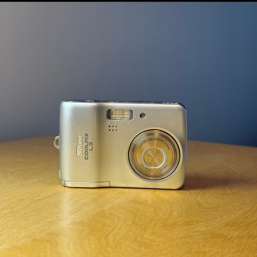 Nikon Coolpix L3 – snabb frakt