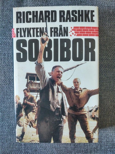 Flykten från Sobibor - RICHARD RASHKE, inbunden i ok skick