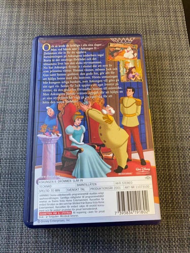 Walt Disney - Askungen 2 - Drömmen slår in - VHS
