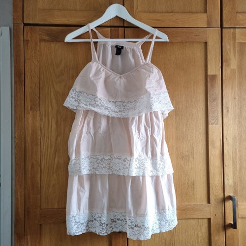 H&M ljusrosa klänning storlek 36